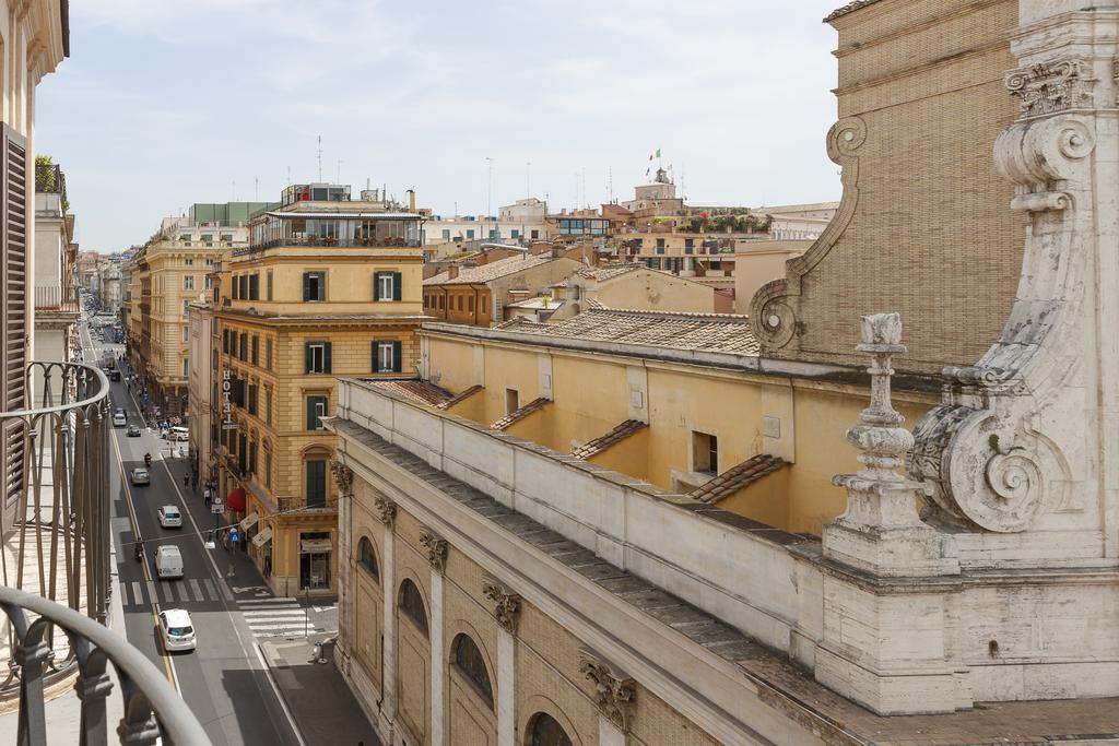 Town At Spanish Steps Appartamento